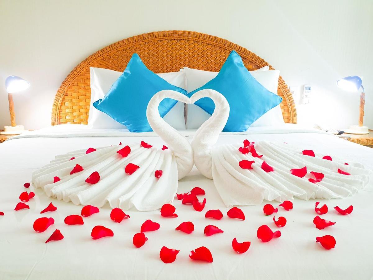 Green Ant Hotel Нячанг Экстерьер фото