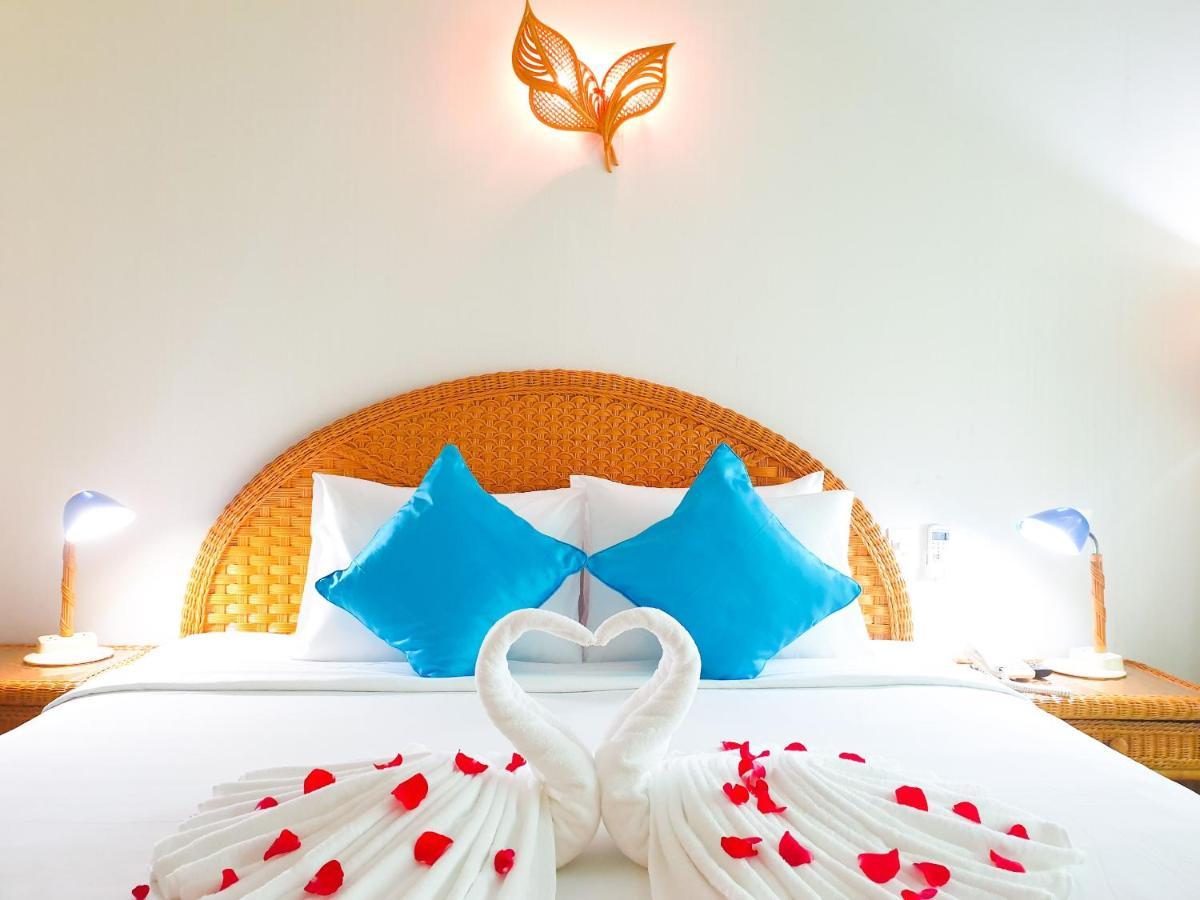 Green Ant Hotel Нячанг Экстерьер фото