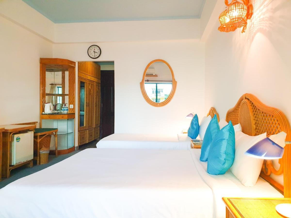 Green Ant Hotel Нячанг Экстерьер фото