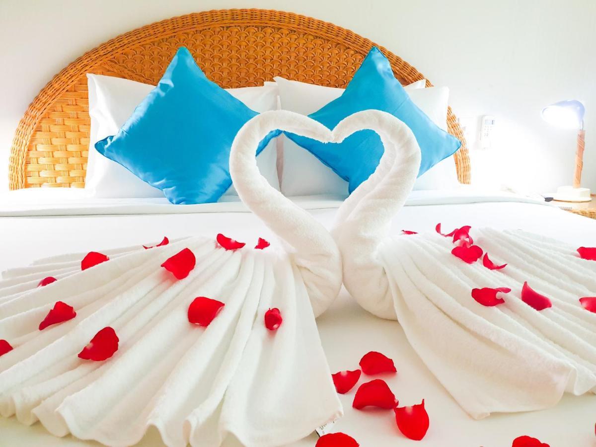 Green Ant Hotel Нячанг Экстерьер фото