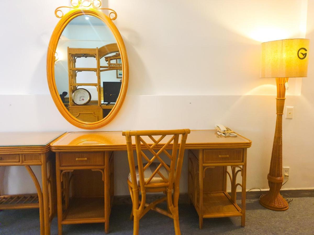 Green Ant Hotel Нячанг Экстерьер фото