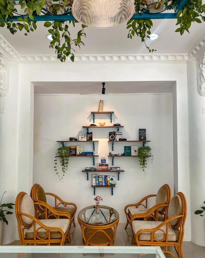 Green Ant Hotel Нячанг Экстерьер фото