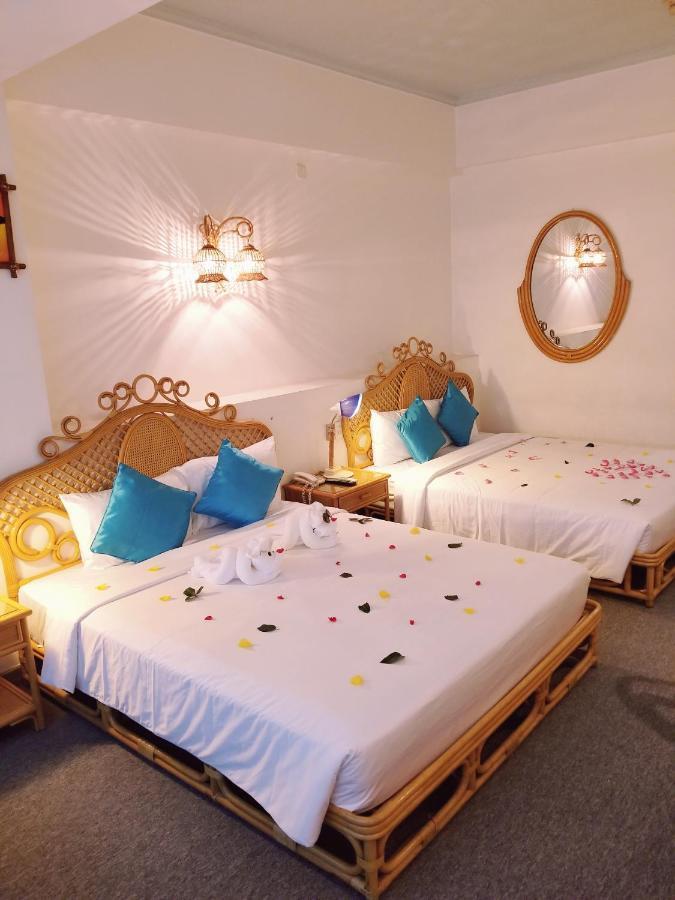 Green Ant Hotel Нячанг Экстерьер фото