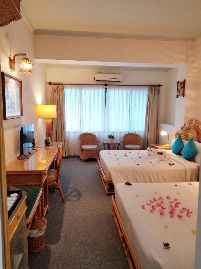 Green Ant Hotel Нячанг Экстерьер фото