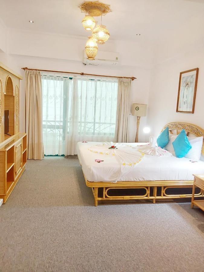 Green Ant Hotel Нячанг Экстерьер фото